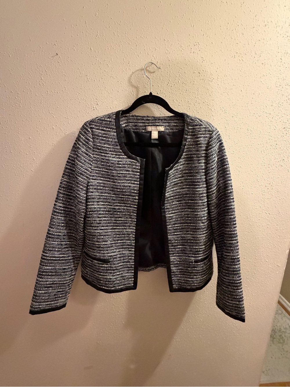 Banana Republic Tweed Women’s Black & White Tweed Open-Front Jacket size 10